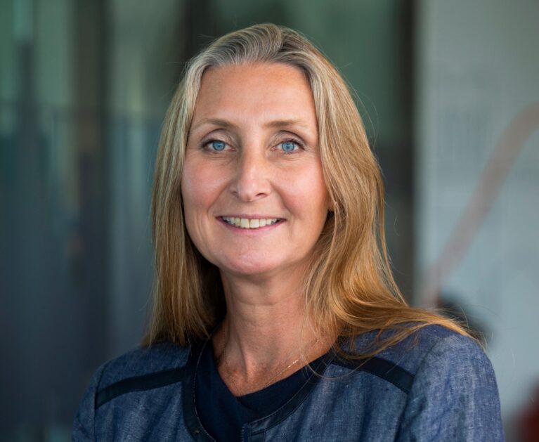 Kirsty-Green-Mann-Global-Head-of-Sustainability-Hays-scaled.jpg